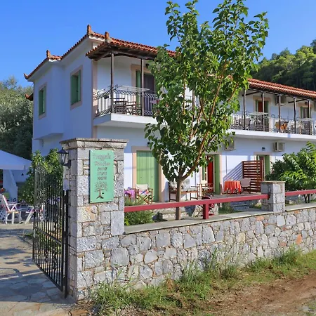 Apartament Evaggelia *