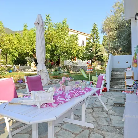 Apartament Evaggelia *